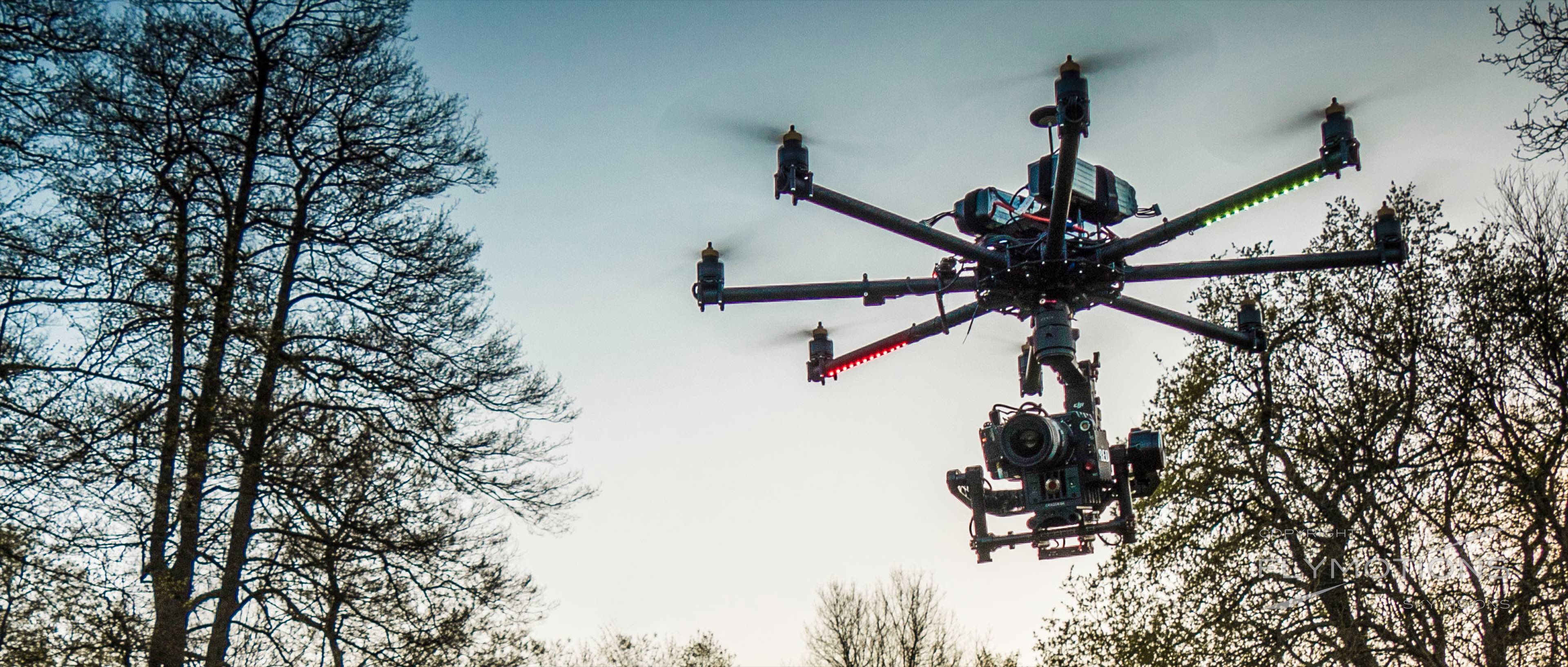 drone-cinestar8-octocopter-reddragon aerials